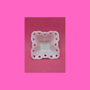 Mini Lembrancinha quadrada e vasada