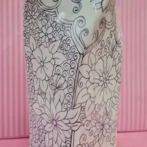 Vaso Quadrado Torcido canetado